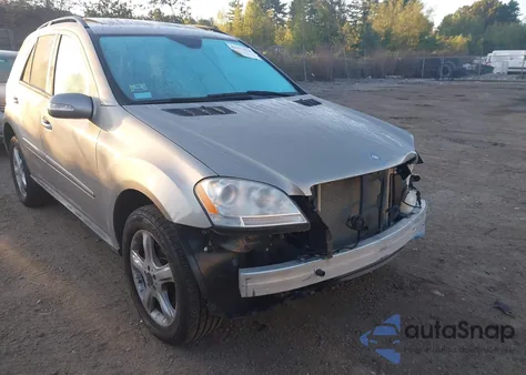 2008 Mercedes-Benz Ml 350 4Matic z USA, uszkodzony, nr VIN 4JGBB86E98A320536